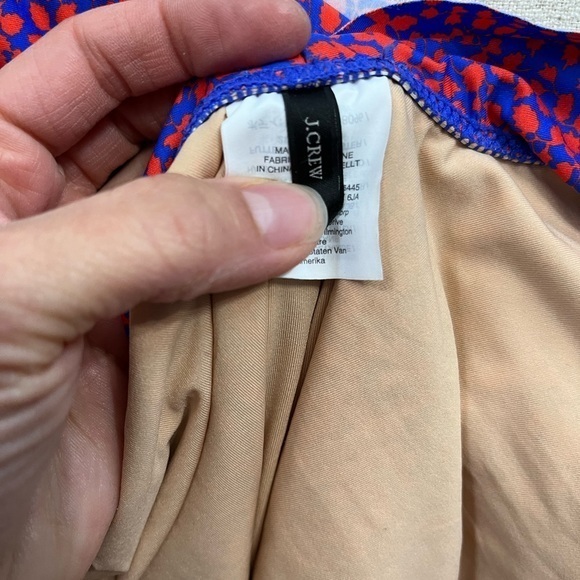 J.Crew one piece ruffle low back blue with small red leaf pattern size 8 - Picture 10 of 12